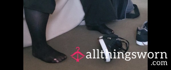 SmellyNylons