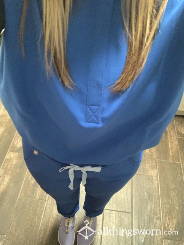 Porno va oriq ruslar Qanday qilib ozingizni eshakda sikishingiz mumkin