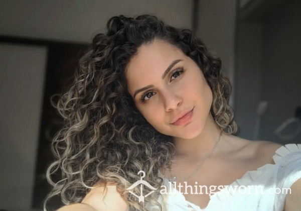 AllThingsWorn profile picture for @Sofi