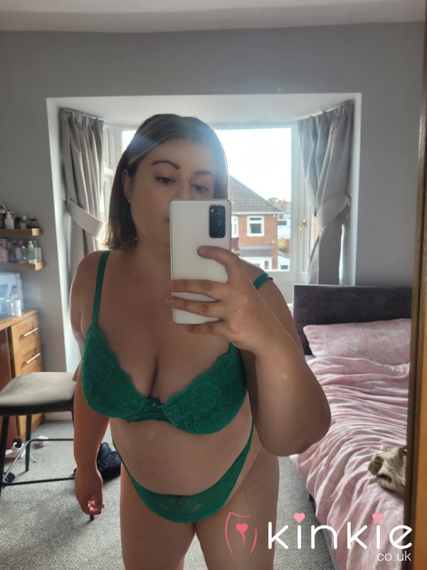 Sissy Experience. Let Me Turn You Into A Sa**y Queen You Are. £30 One Off Payment ( No Hidden Costs Just £30 ) Everything Is Included In The £30. Message Me For More Details X