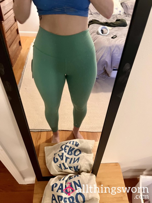 Stinkytoes1