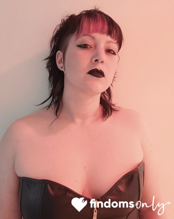 StrapMistress
