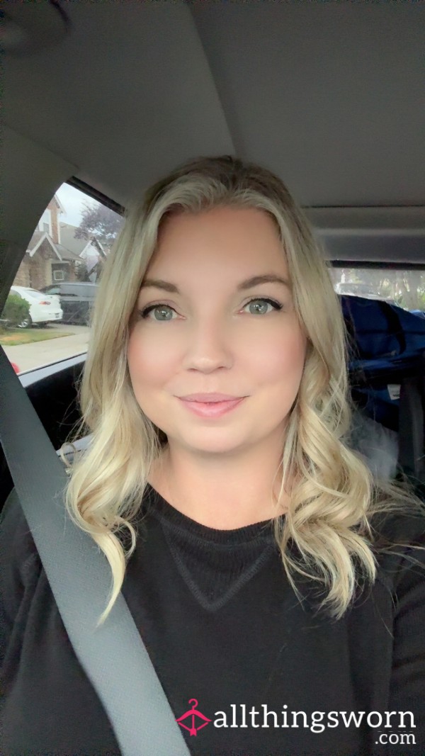 SweetblondeGirlnextdoor