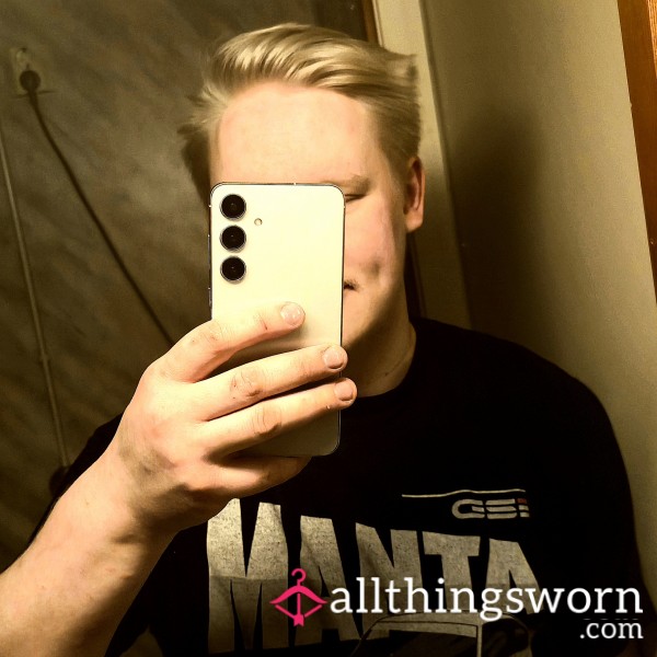 AllThingsWorn profile picture for @Tacks