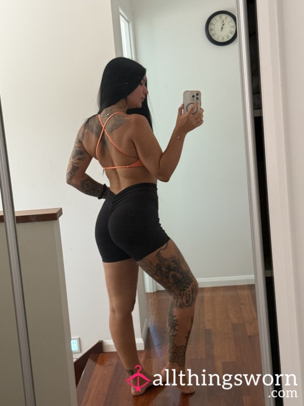 Tannedfitbaby