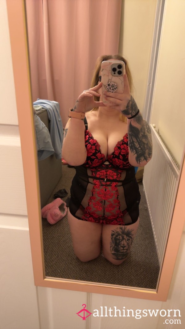 TattedTemptressAmber