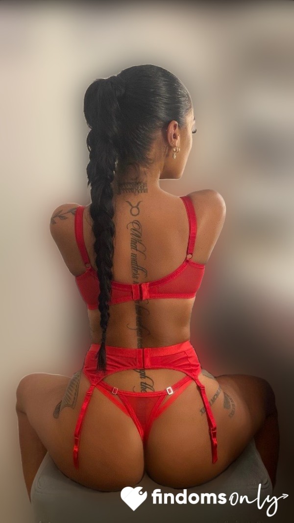 TattooedWife