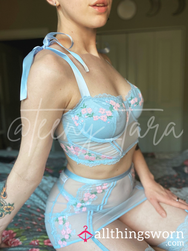 Teeny_Tara