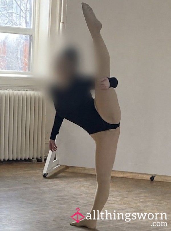 TheDancingWaitress