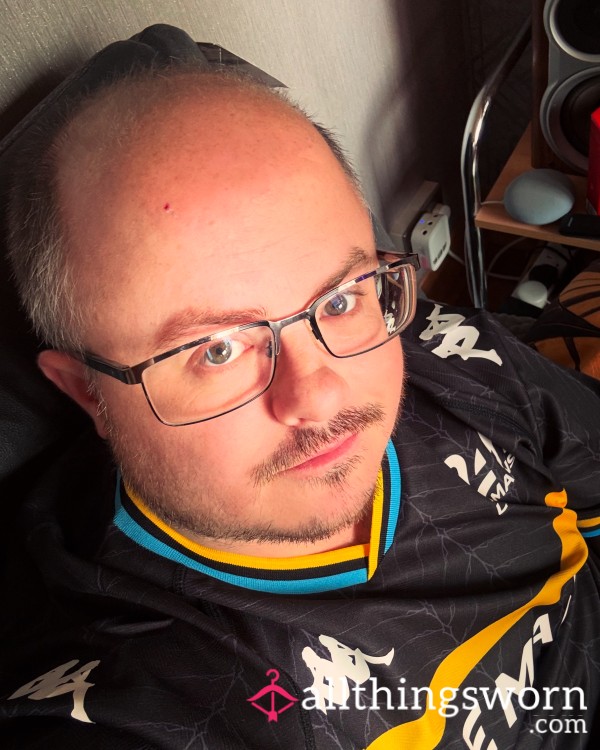 TheNaughtyDerbyshireman