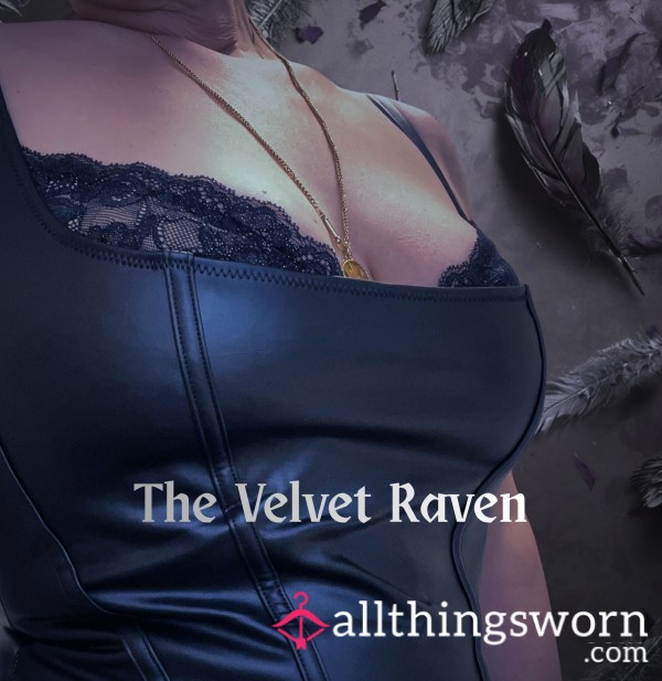 TheVelvetRaven