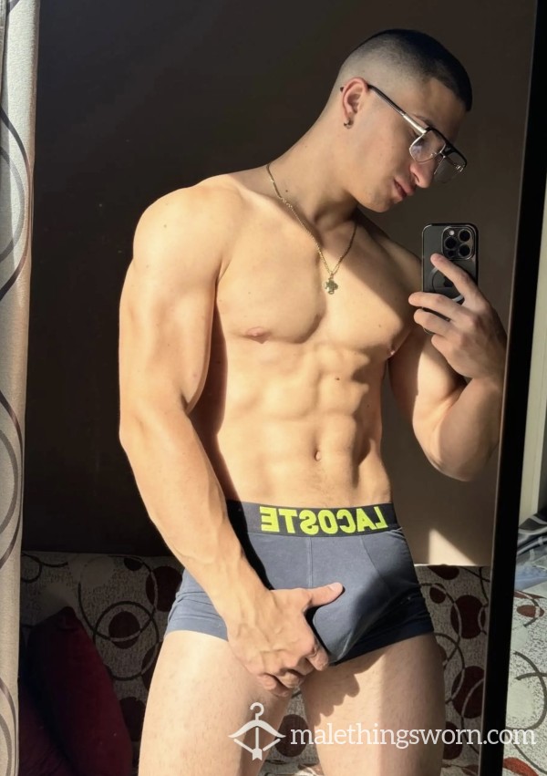 Thick_cock_lover