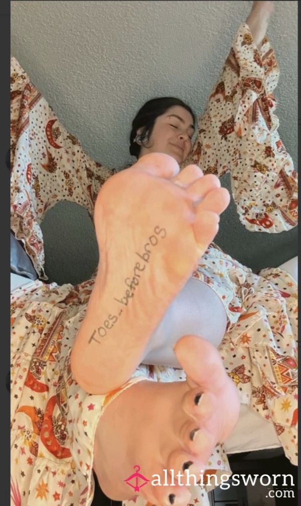 Toes_beforebros
