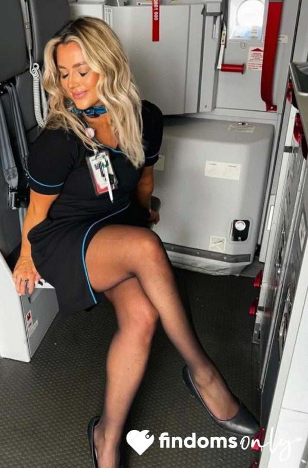 Flight_Attendant_C