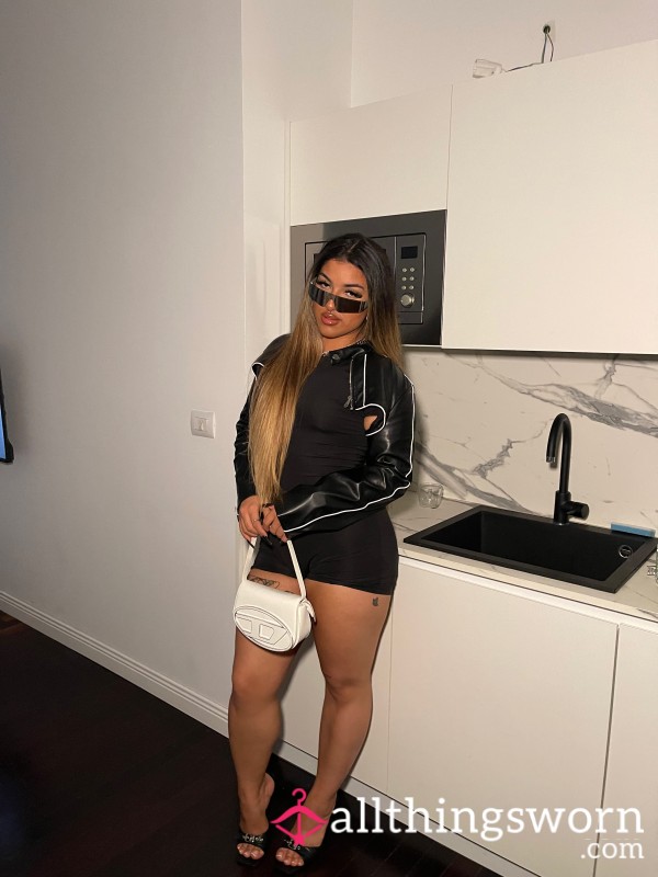 Vanessaleelewis