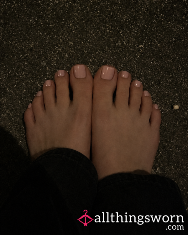 Velvet_soles