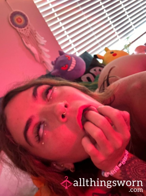 VioletSquirts