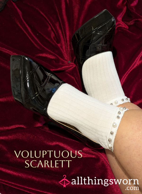 Voluptuousscarlett