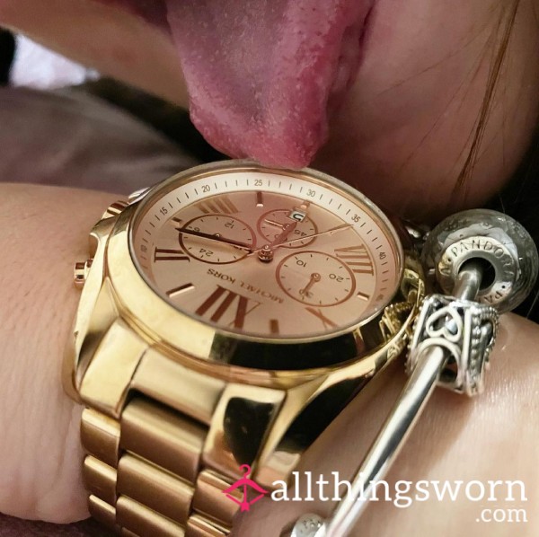 Wristwatchlicker