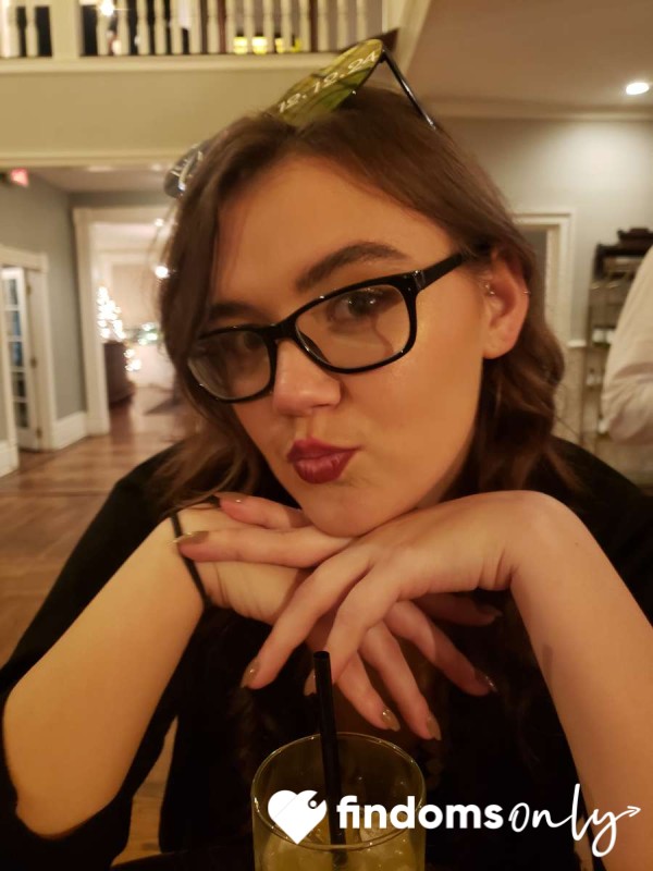 Yourdominantkinkgoddess