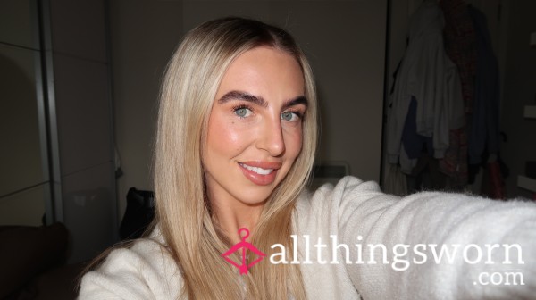 Yourfaveblond3
