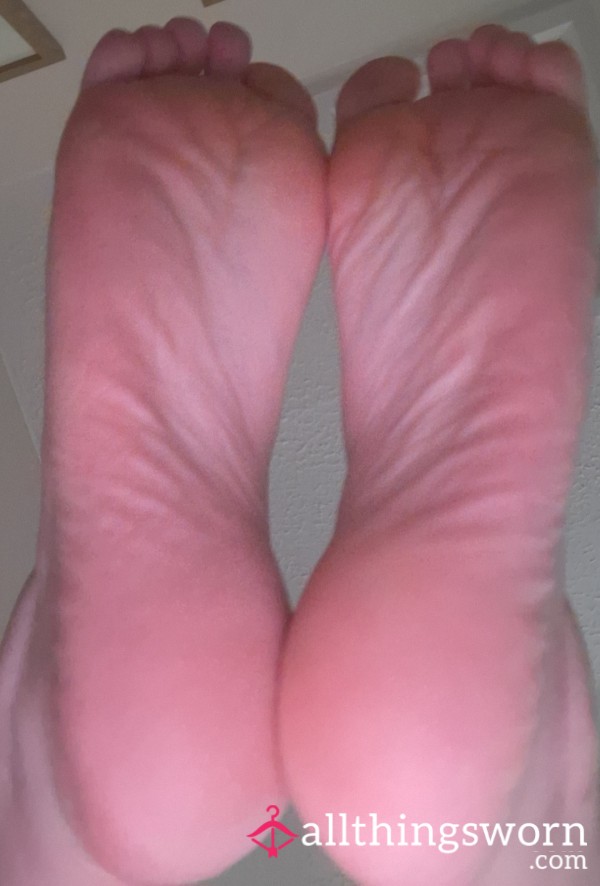 Yummyfeetwithrosie