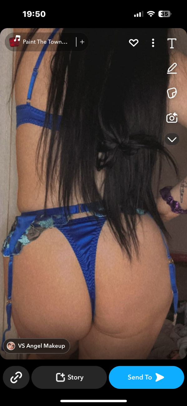 Busty_kirax