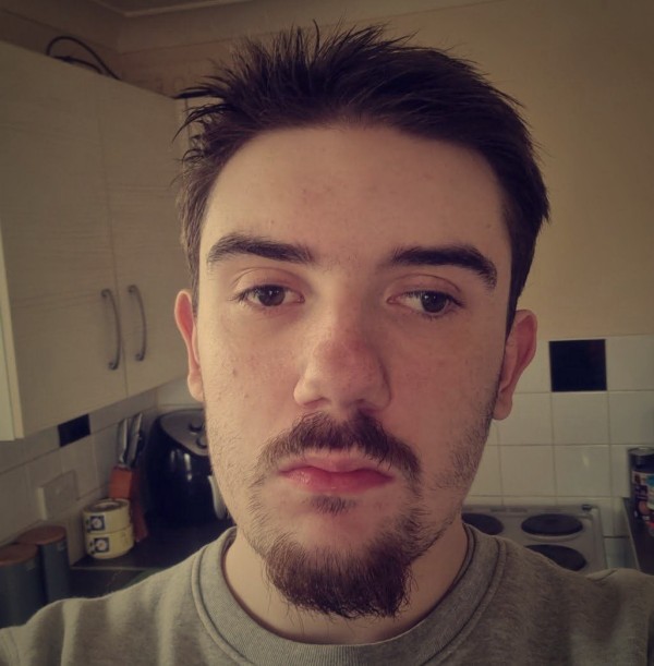 Lee44